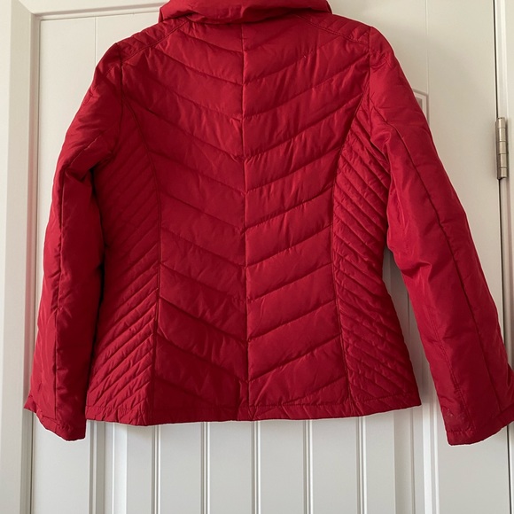 EUC Kenneth Cole Reaction red puffy coat size M ♥️ - Picture 5 of 6